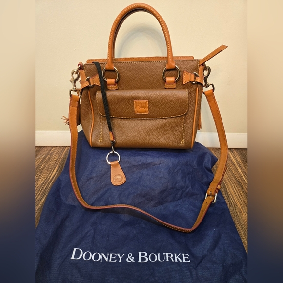 Dooney & Bourke Tan and Brown Leather Florentine Front Satchel Saddle Bag - Picture 1 of 11